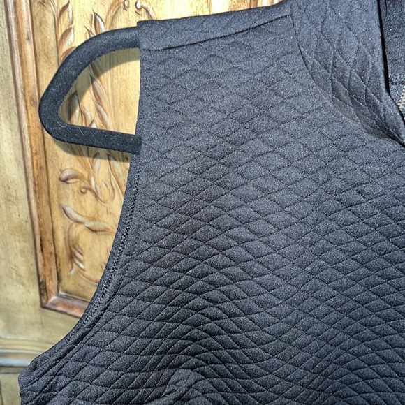 Apt. 9 Quilted Sleeveless Mock Turtleneck - Picture 4 of 8